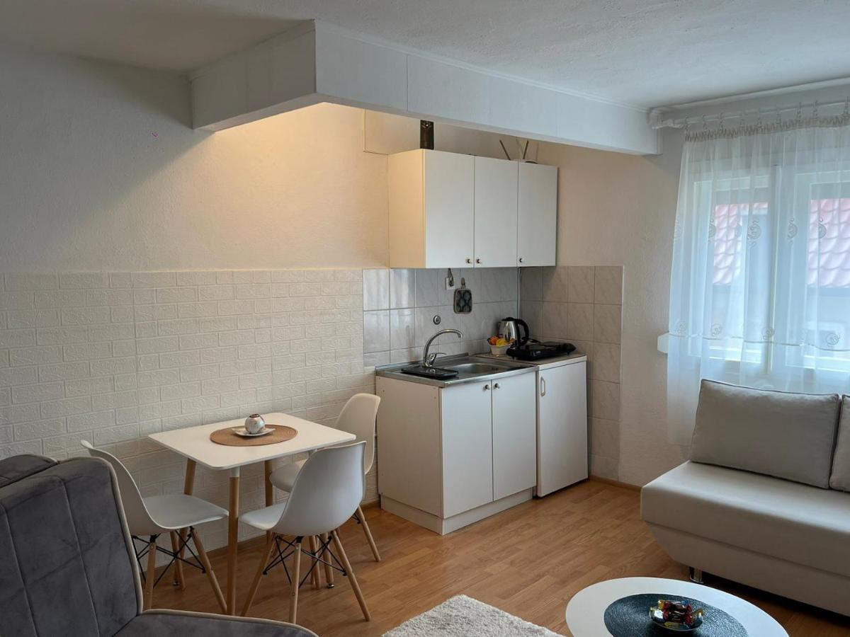 Sunlight Apartments モスタル エクステリア 写真