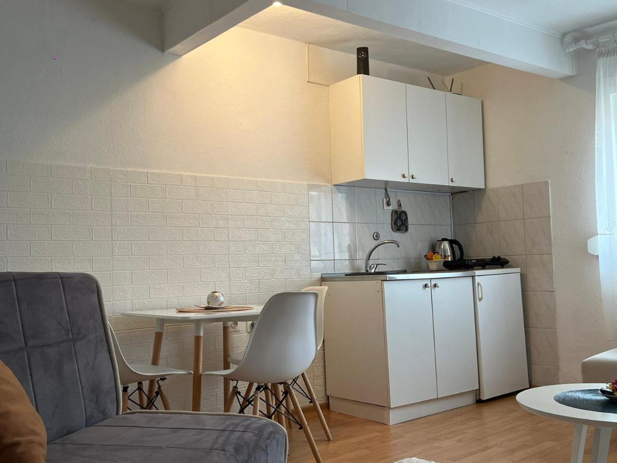 Sunlight Apartments モスタル エクステリア 写真